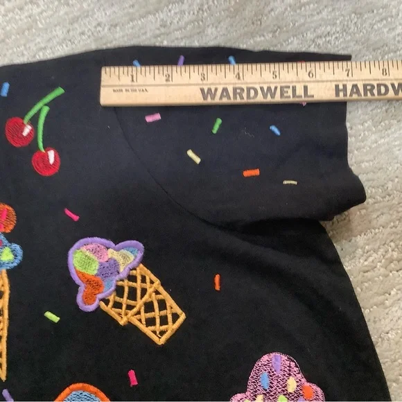 Vintage 90s Michael Simon Black cardigan embroidered Ice Cream and Cherry - Picture 7 of 7